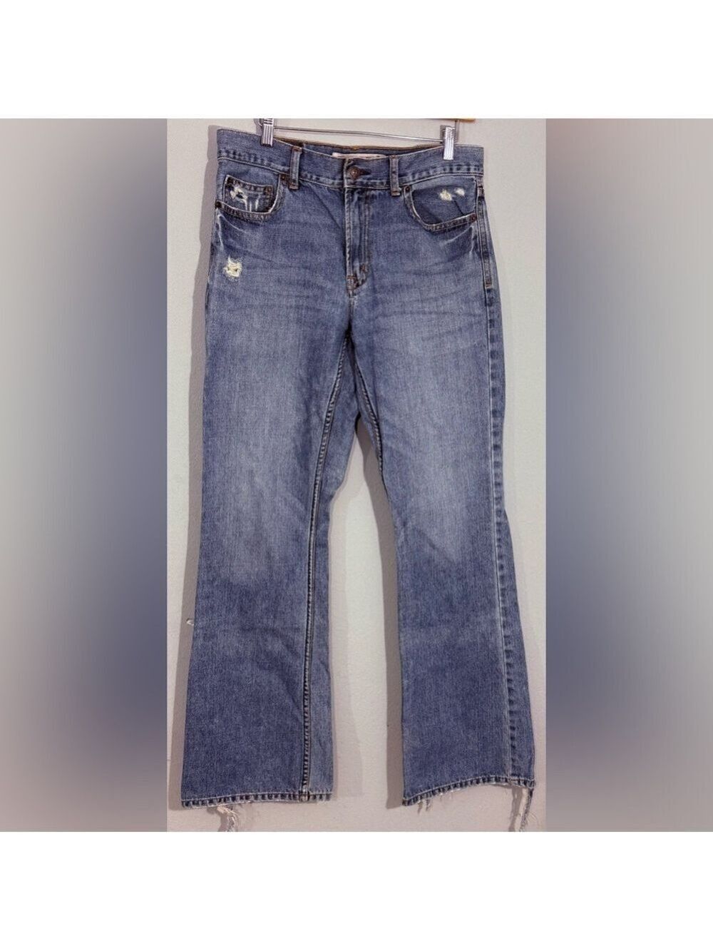 Mossimo Supply Co Men’s Bootcut Jeans 32x34 Medium Wash Classic Denim Vintage
